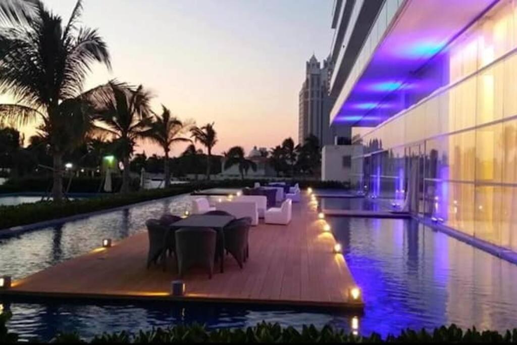 Beautiful 3 Bedroom, Fully Furnished, On The Apartamento *